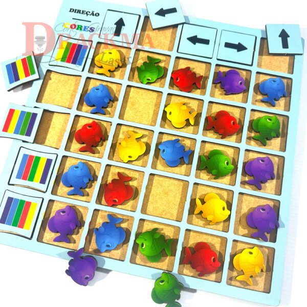 Jogo Peixes com Setas e Cores